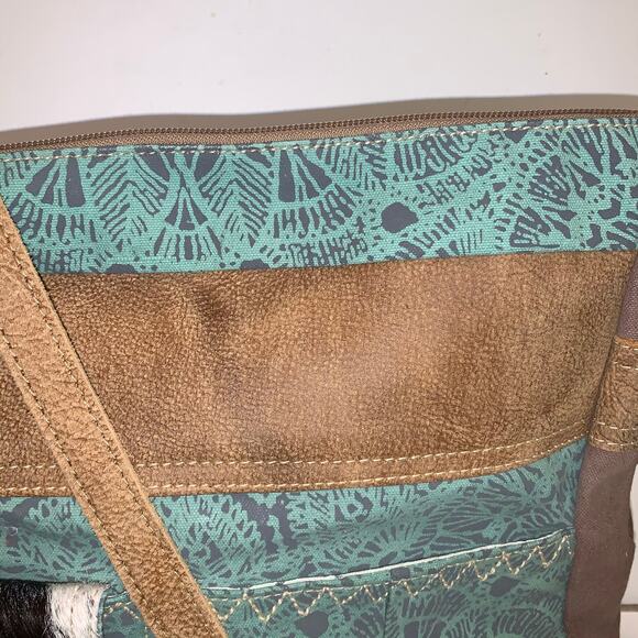 NWT Myra Bag Puerile Upcycled Canvas & Cowhide Leather Tote S-1454 - Picture 5 of 7